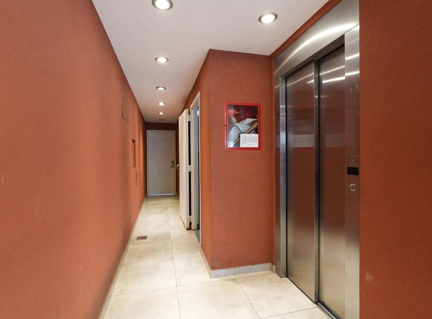 Foto de VENTA DEPTO 3 AMB 2 BALCONES A/CREDITO V BALLESTER, imagen 5
