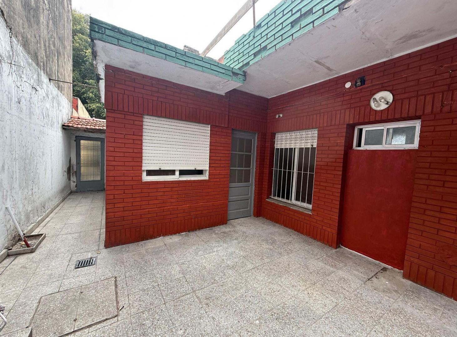 Foto de PH EN ALQUILER MUNRO 4 AMB CON PATIO Y TERRAZA, imagen 2