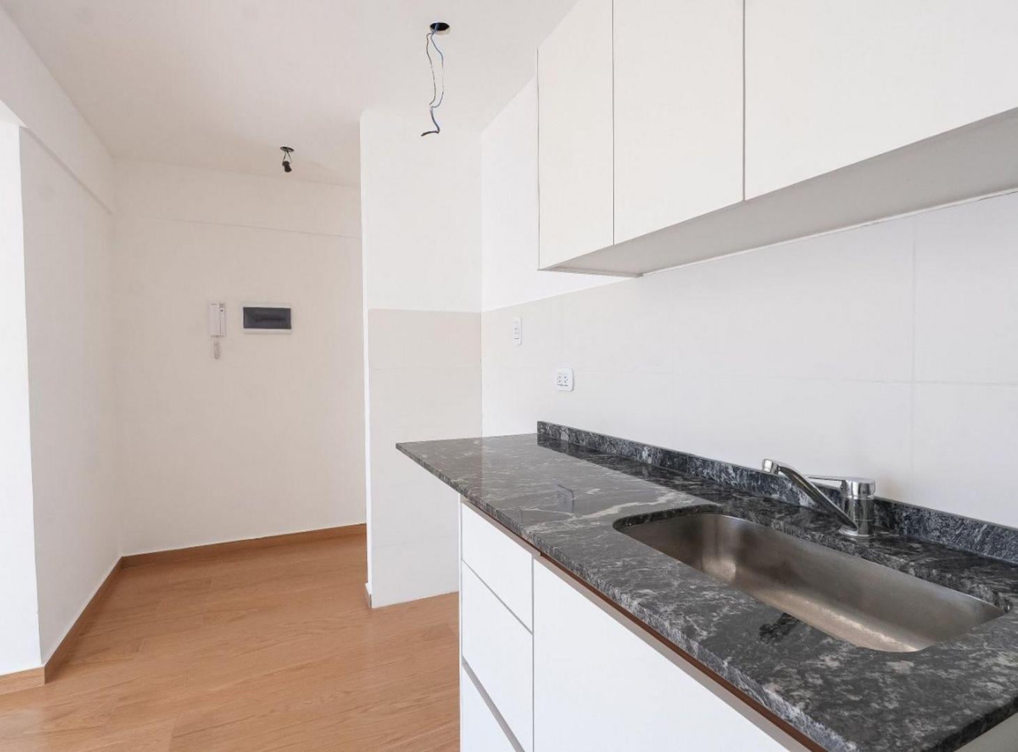Foto de VENTA DEPTO 2 AMB FRENTE BALCON SAN CRISTOBAL, imagen 3