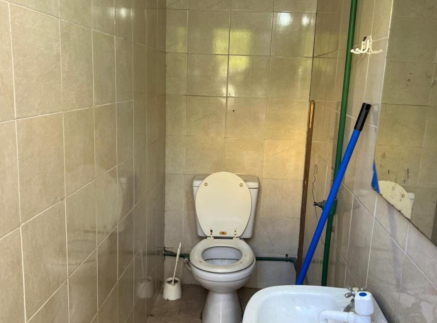Foto de VENTA GALPON MUNRO A RECICLAR TECHO DE LOSA, imagen 2