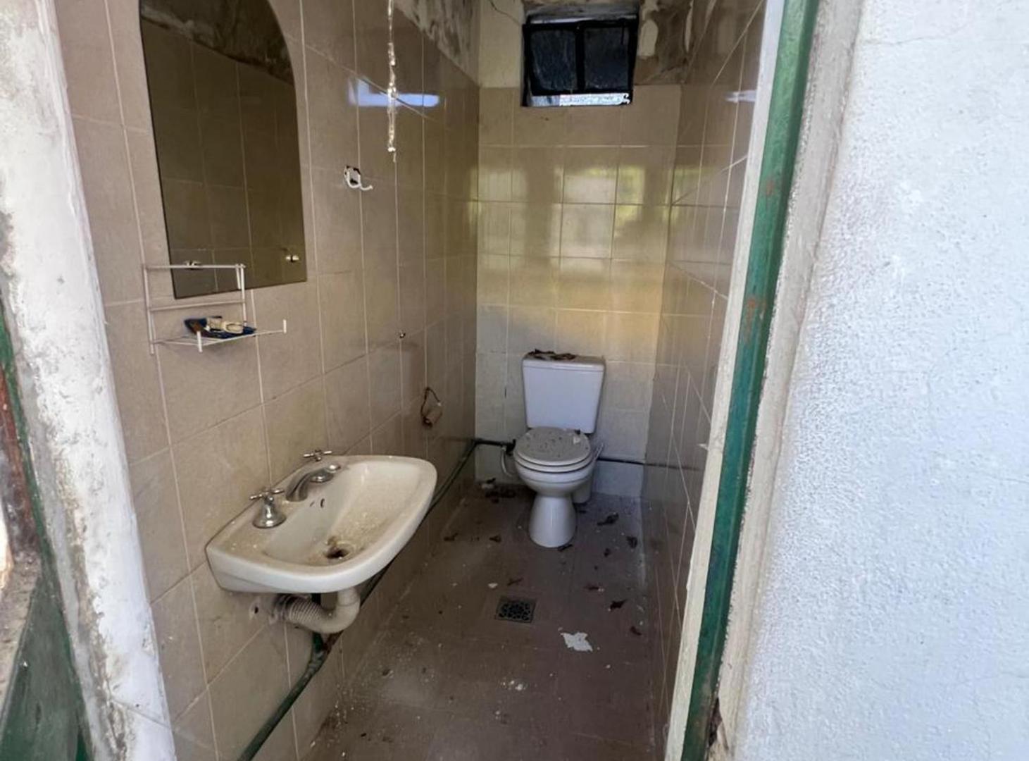 Foto de VENTA GALPON MUNRO A RECICLAR TECHO DE LOSA, imagen 5
