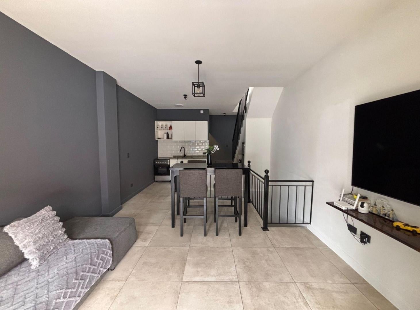 Foto de VENTA PH tipo CASA MARTINEZ 3 AMB TERRAZA PROPIA, imagen 5