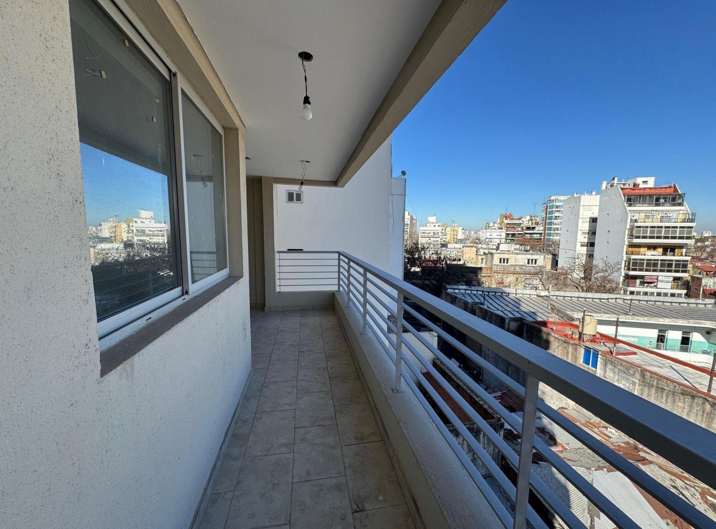 Foto de Venta Depto 2 amb en suite c/ Toilette vista Boca, imagen 5
