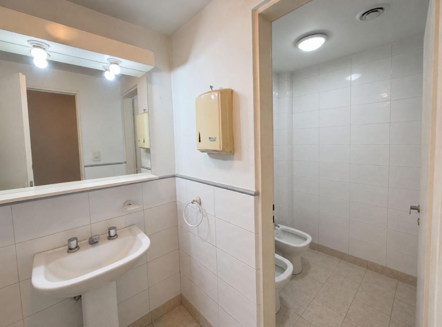 Foto de Oficina en venta Excelente ubicación, imagen 3