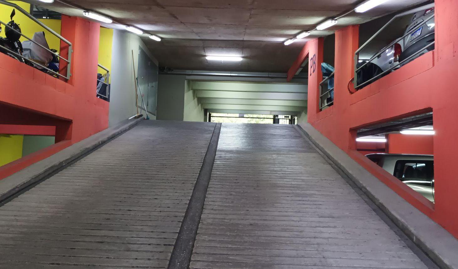 Foto de Venta Cochera, chacarita, vigilancia 24 hs, imagen 3
