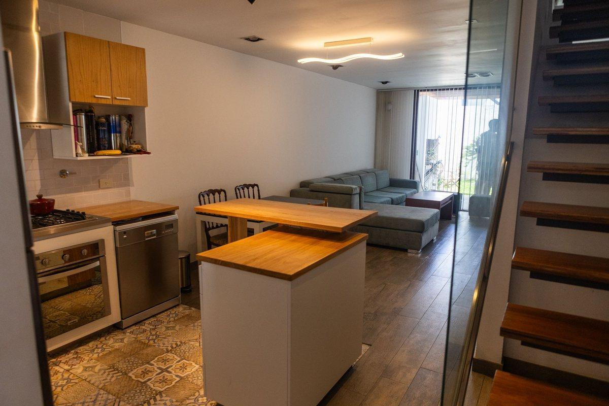 Foto de Venta triplex 5 amb con pileta en Florida, imagen 1