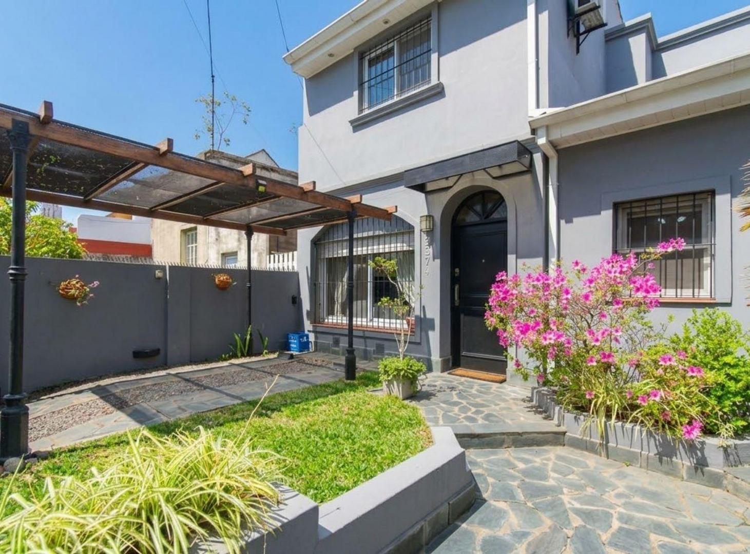 Foto de Venta Casa 5 Ambientes Olivos Jardin lote propio, imagen 1
