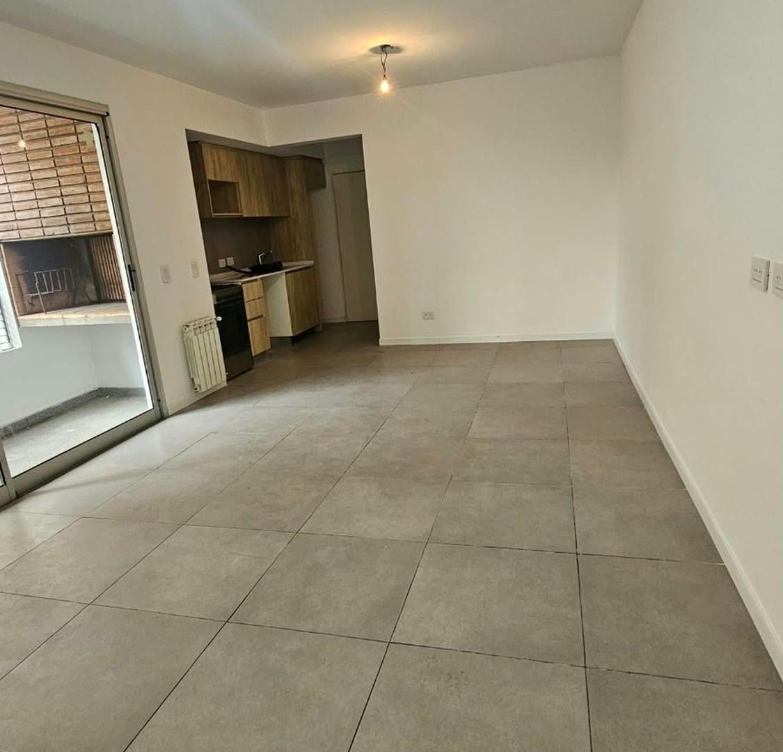 Foto de Venta Villa del Parque dpto. 3 ambientes c/cochera, imagen 3
