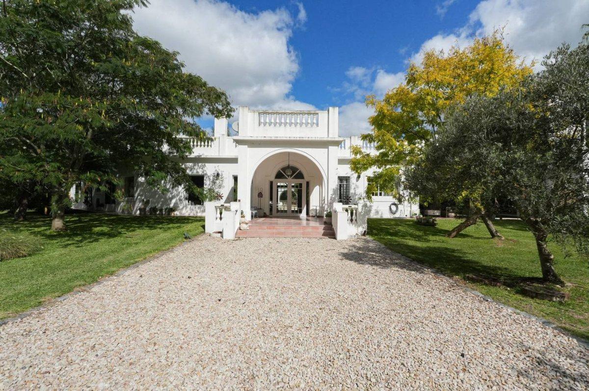 Foto de Vende Casa de Campo con gran parque (CamposdeRoca), imagen 2