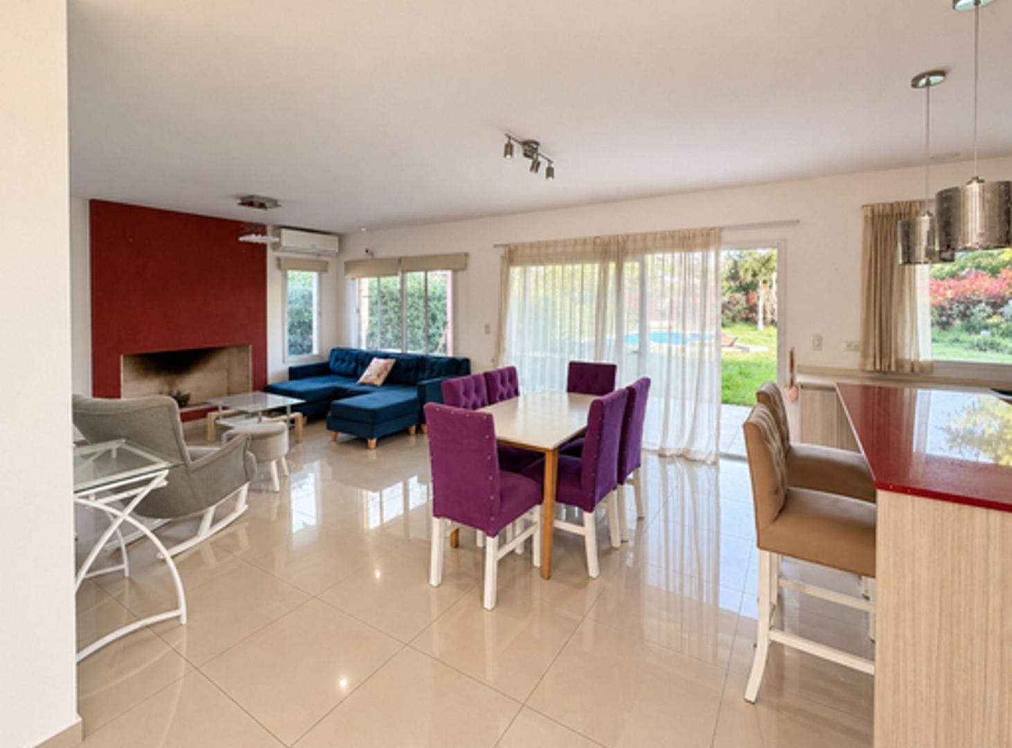Foto de Casa 5 amb. + Dep. Pileta Galeria SANTA GUADALUPE!, imagen 4