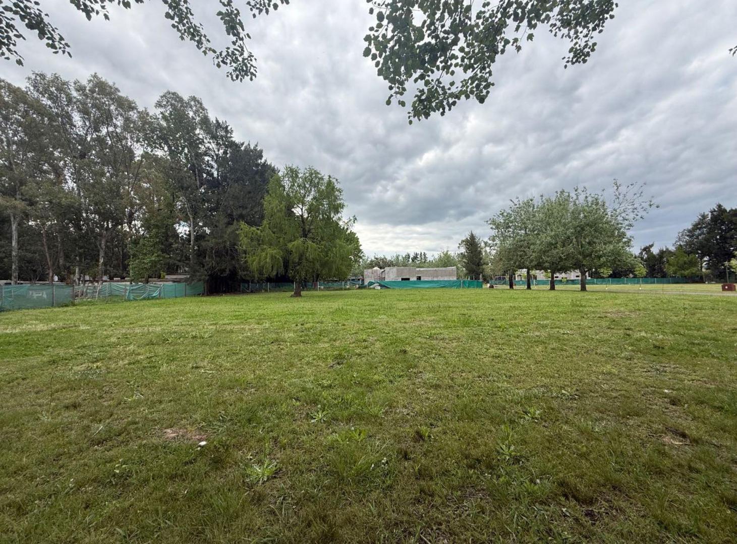Foto de Lote de 1030m2 Barrio Las fuentes - Tristan Suarez, imagen 4