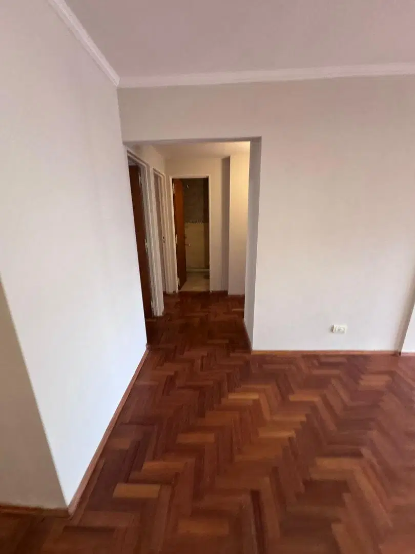 ¡Oportunidad única! VENTA 3 dorm, Av Hipolito Irigoyen 5