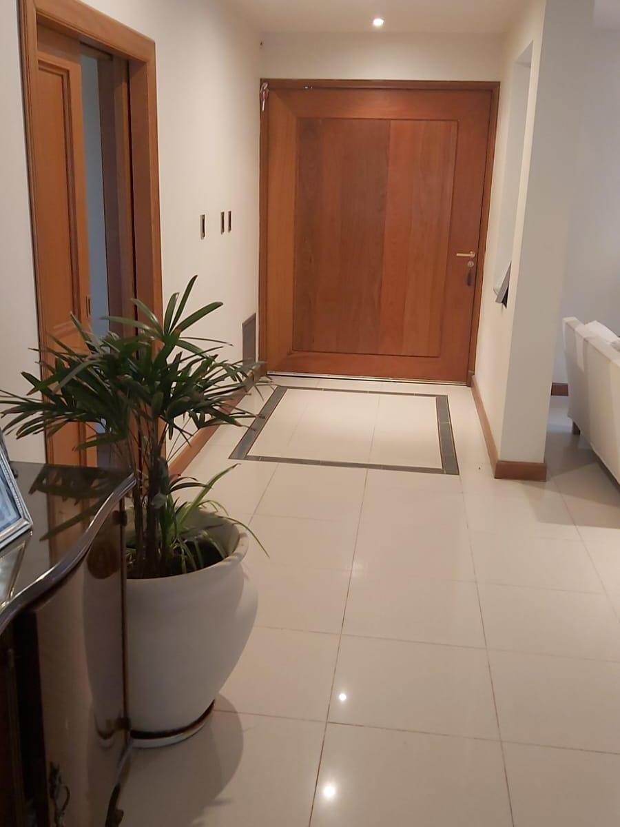 Vende Espectacular Casa Categoria! en Barrio Privado Pinar del Sol 1 4
