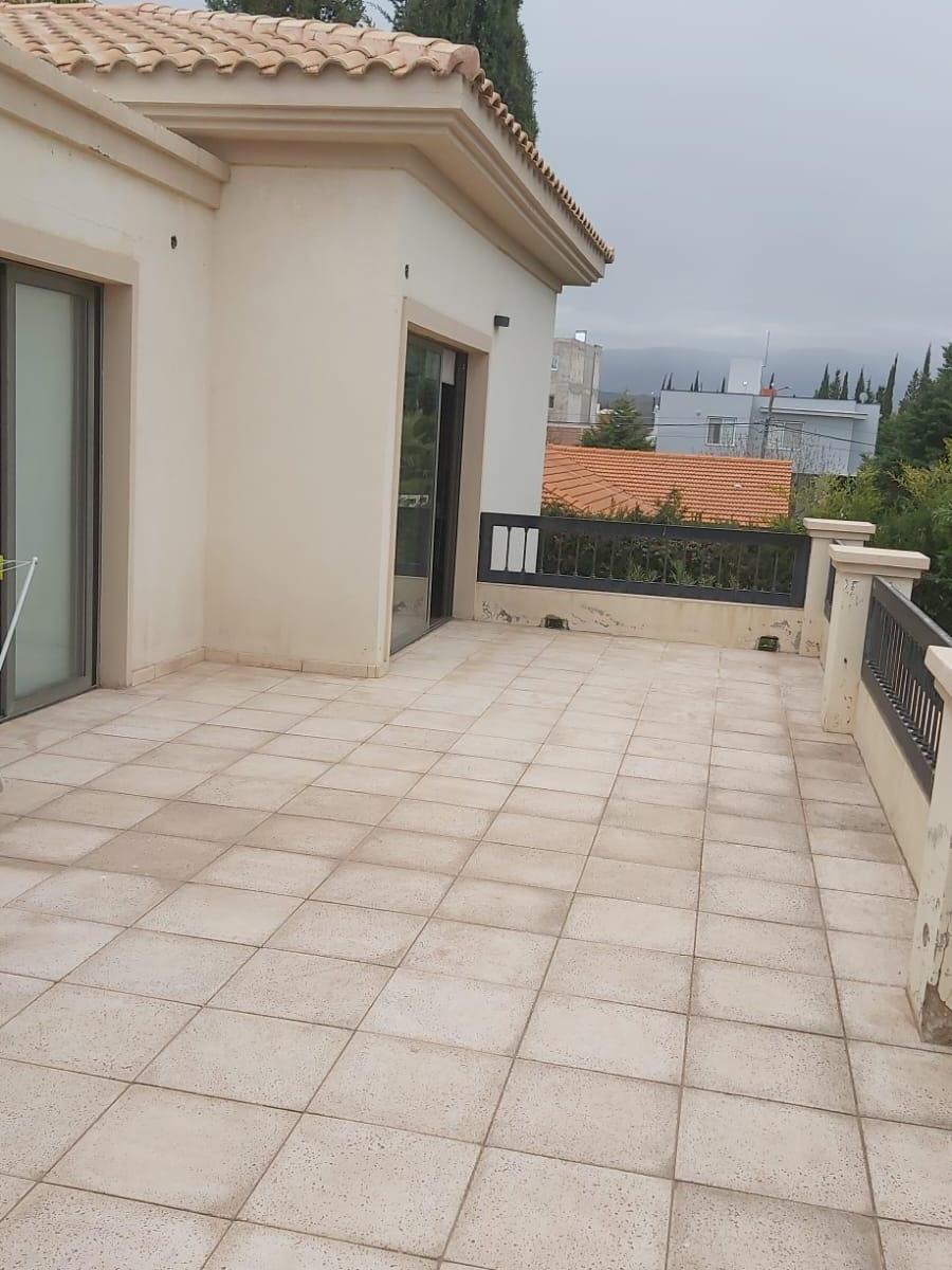 Vende Espectacular Casa Categoria! en Barrio Privado Pinar del Sol 1 1
