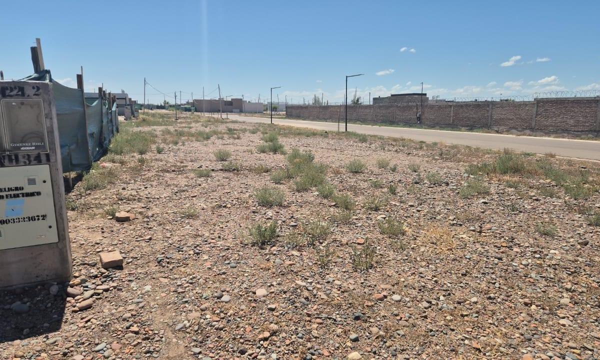 Vende Lotes en Barrio Privado Las Retamas 2