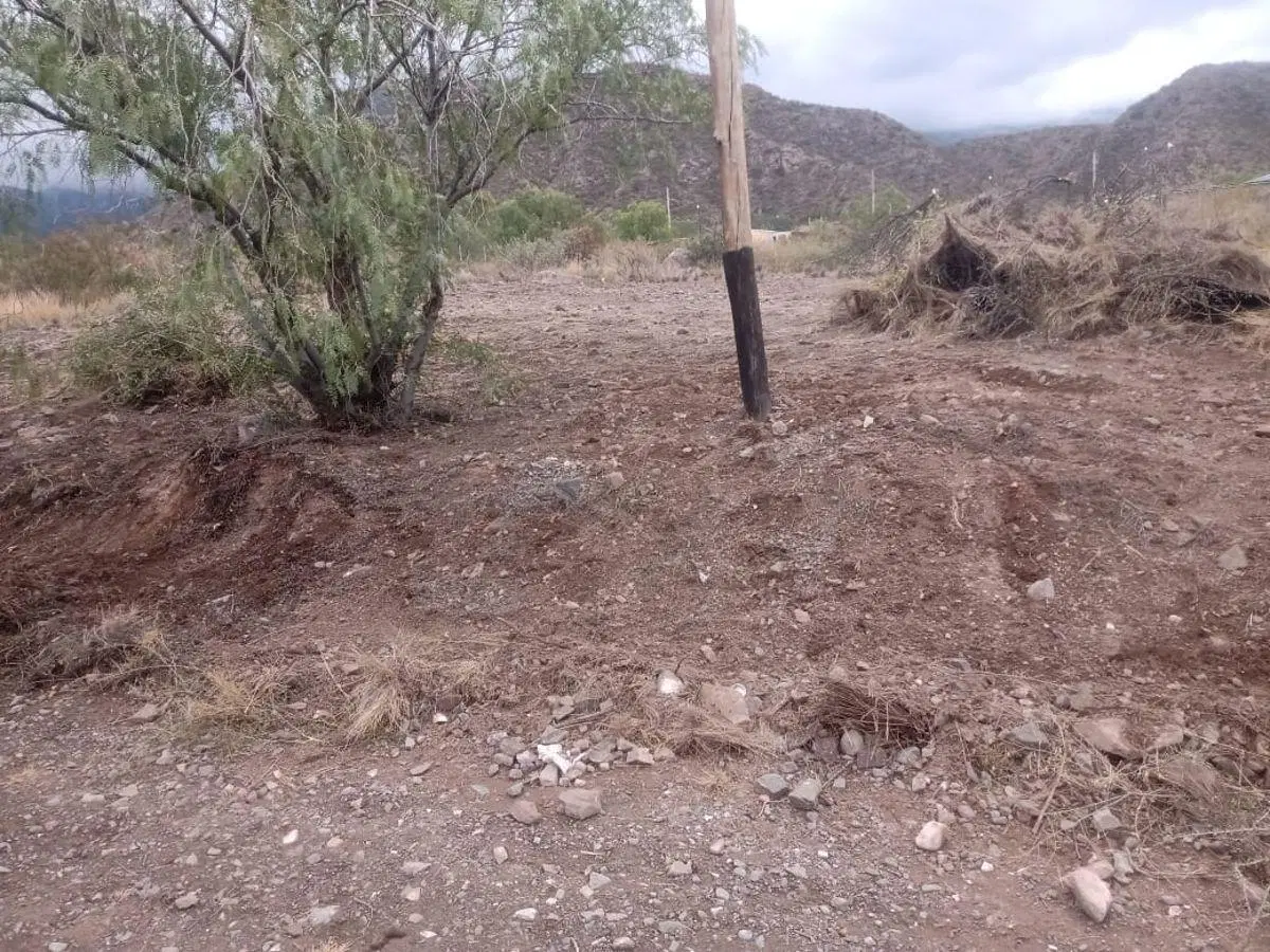 VENDE LOTE ubicado en el B° Balcones de Cerro Arco, El Challao, Las Heras, Mendoza. 2