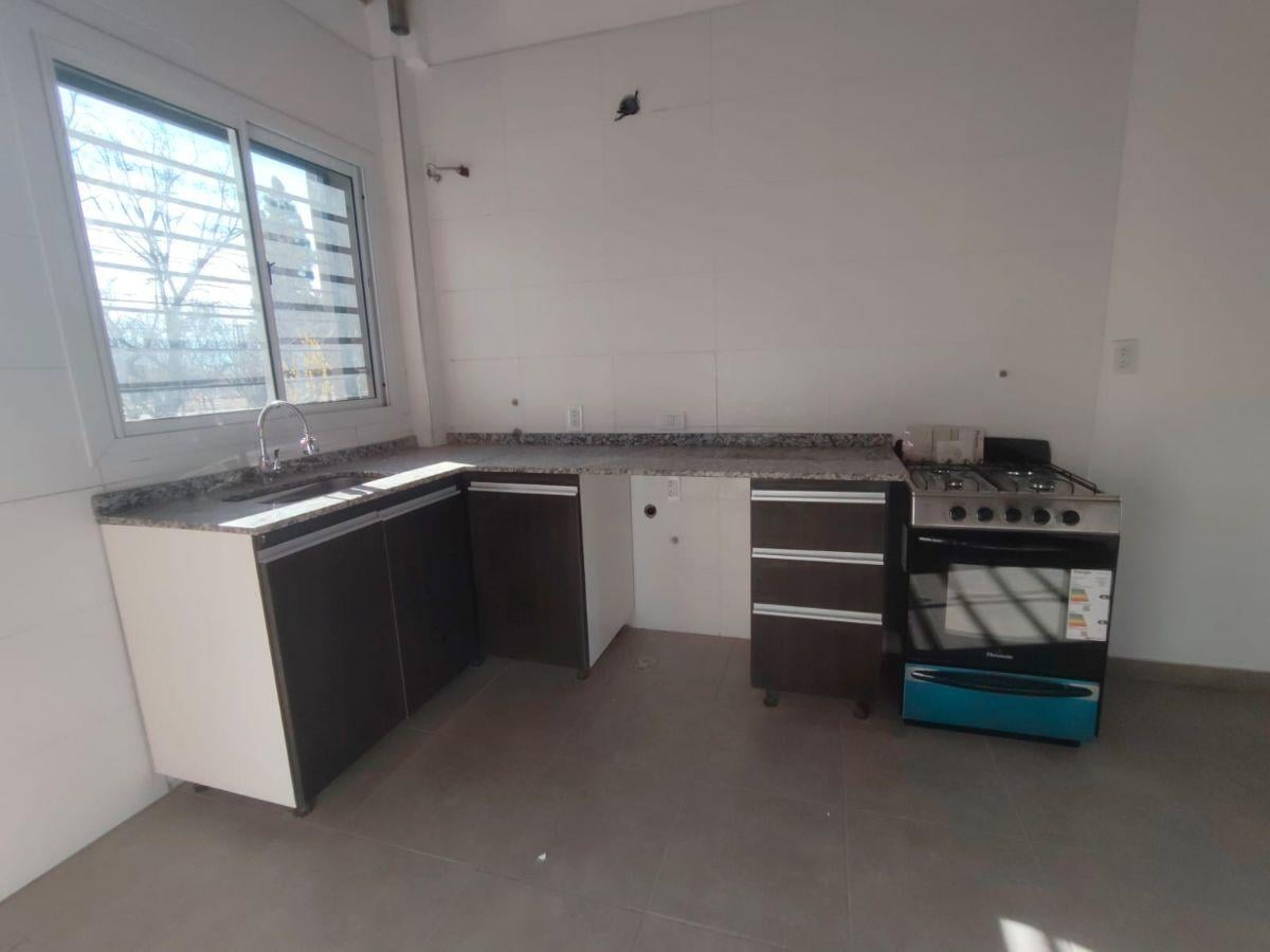Foto de VENDE DEPARTAMENTOS A ESTRENAR-CALLE J.A. MAZA, MAIPU, MENDOZA, imagen 3
