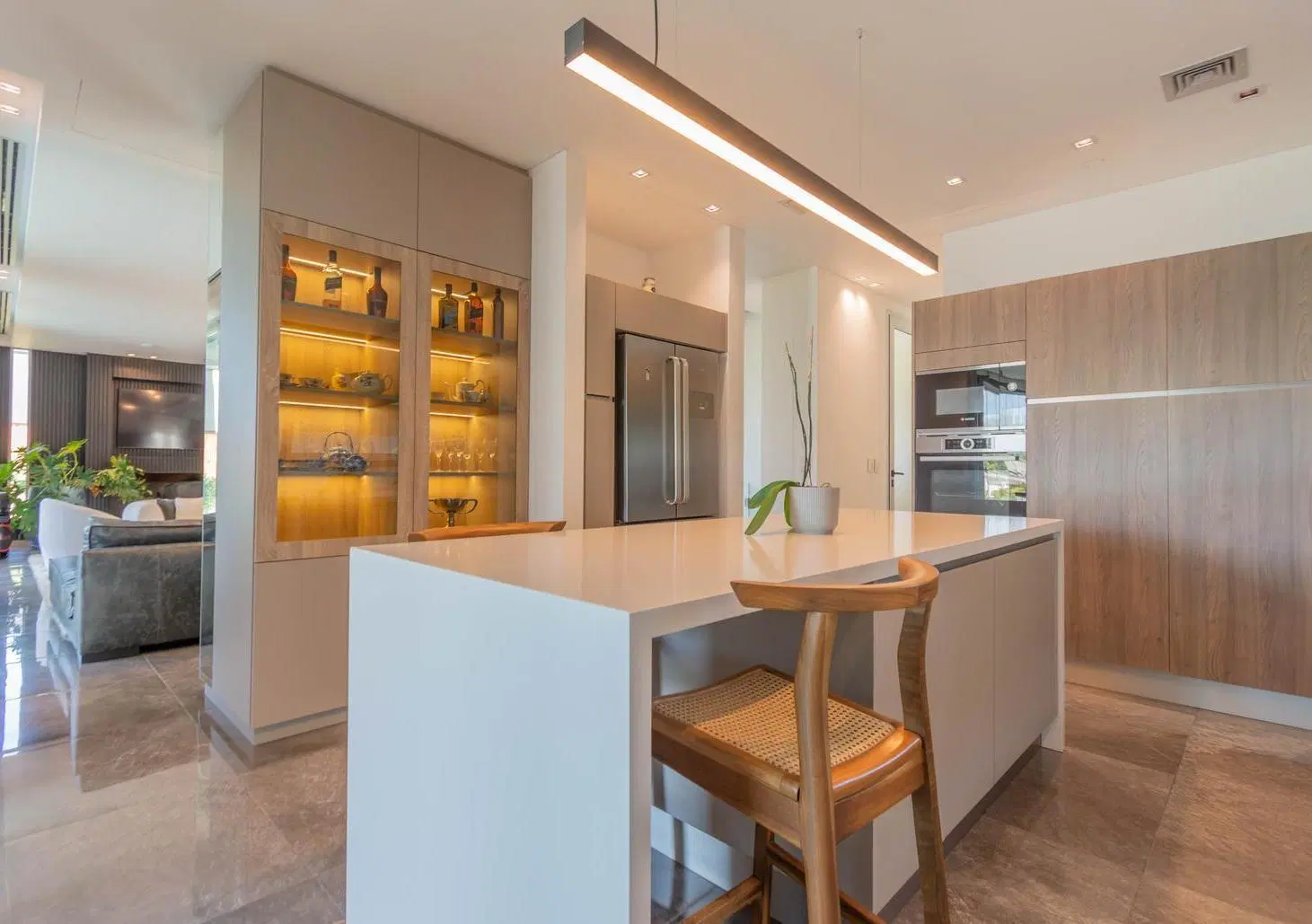 Casa amoblada y con cava en El Yacht Nordelta,  lote al río 5