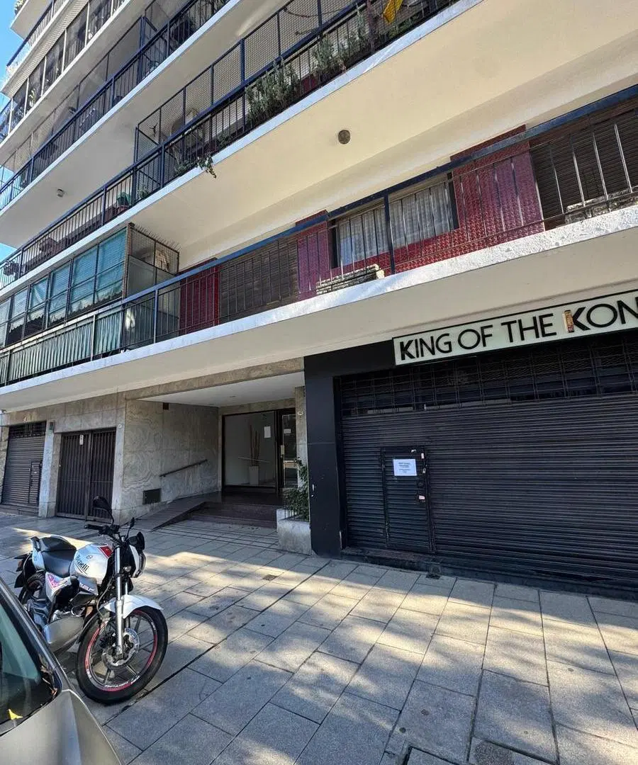 Local en Venta y Alquiler Villa Crespo con cocheras 3