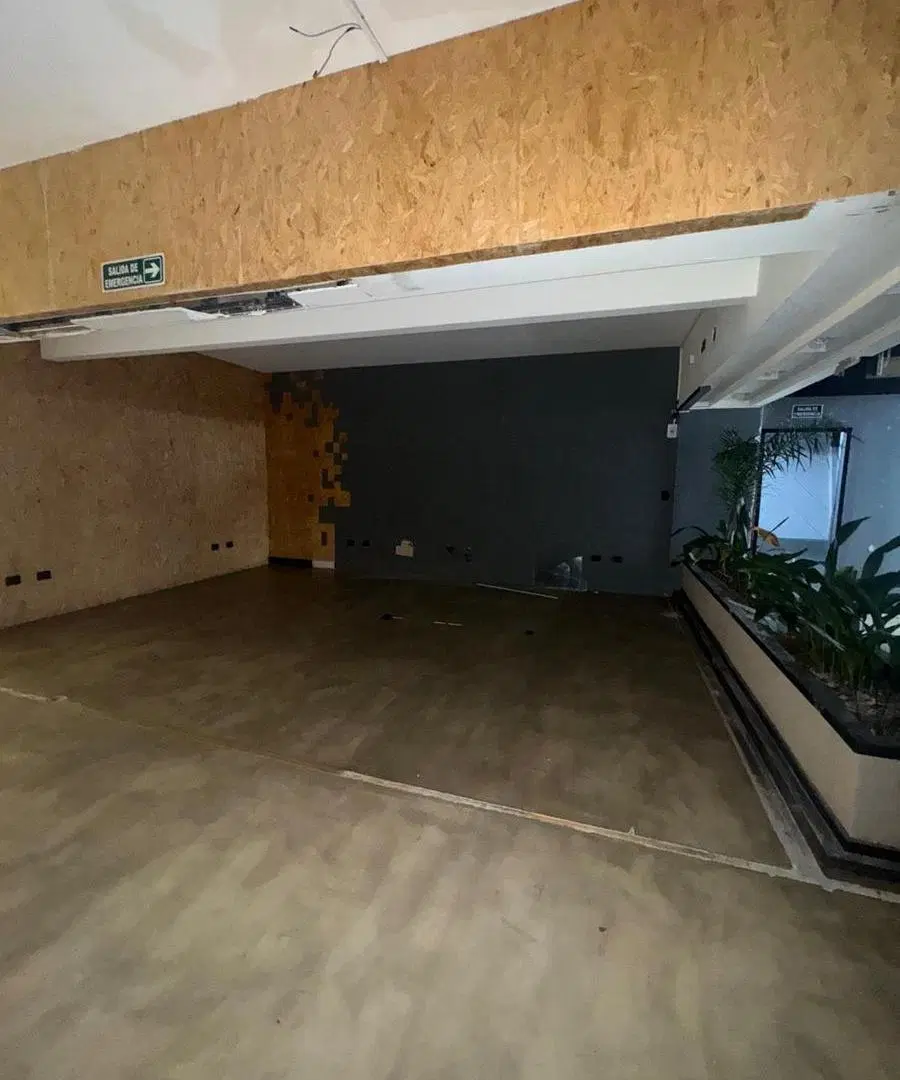 Local en Venta y Alquiler Villa Crespo con cocheras 4