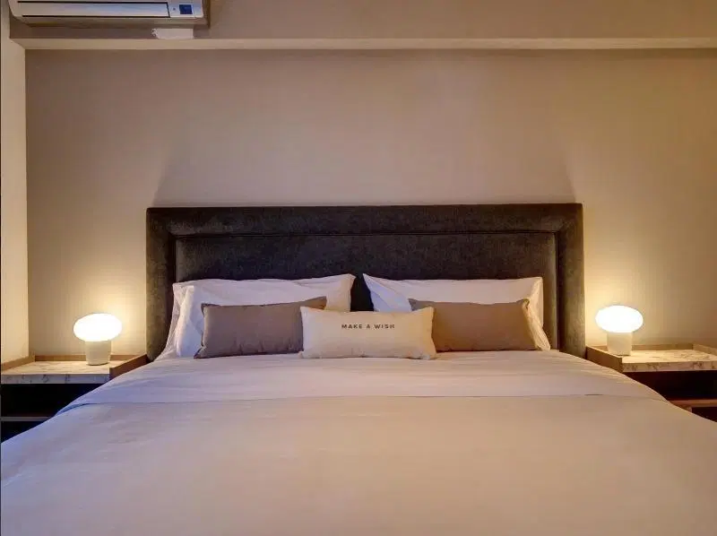 Departamento amoblado con cochera en Quartier Dorrego 1