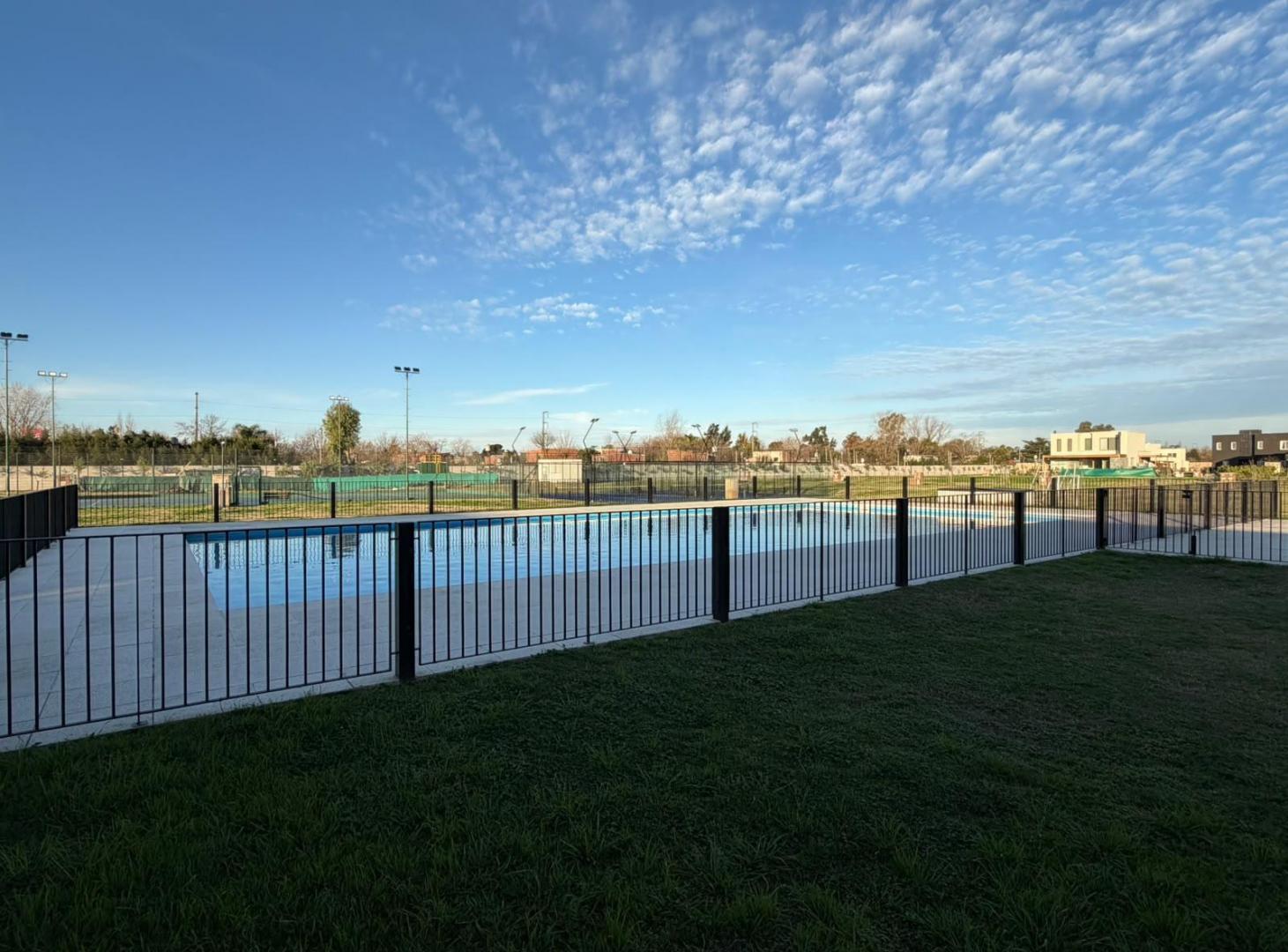 Foto de Lote exclusivo en El Olivar | Excelente ubicación y accesos, imagen 2