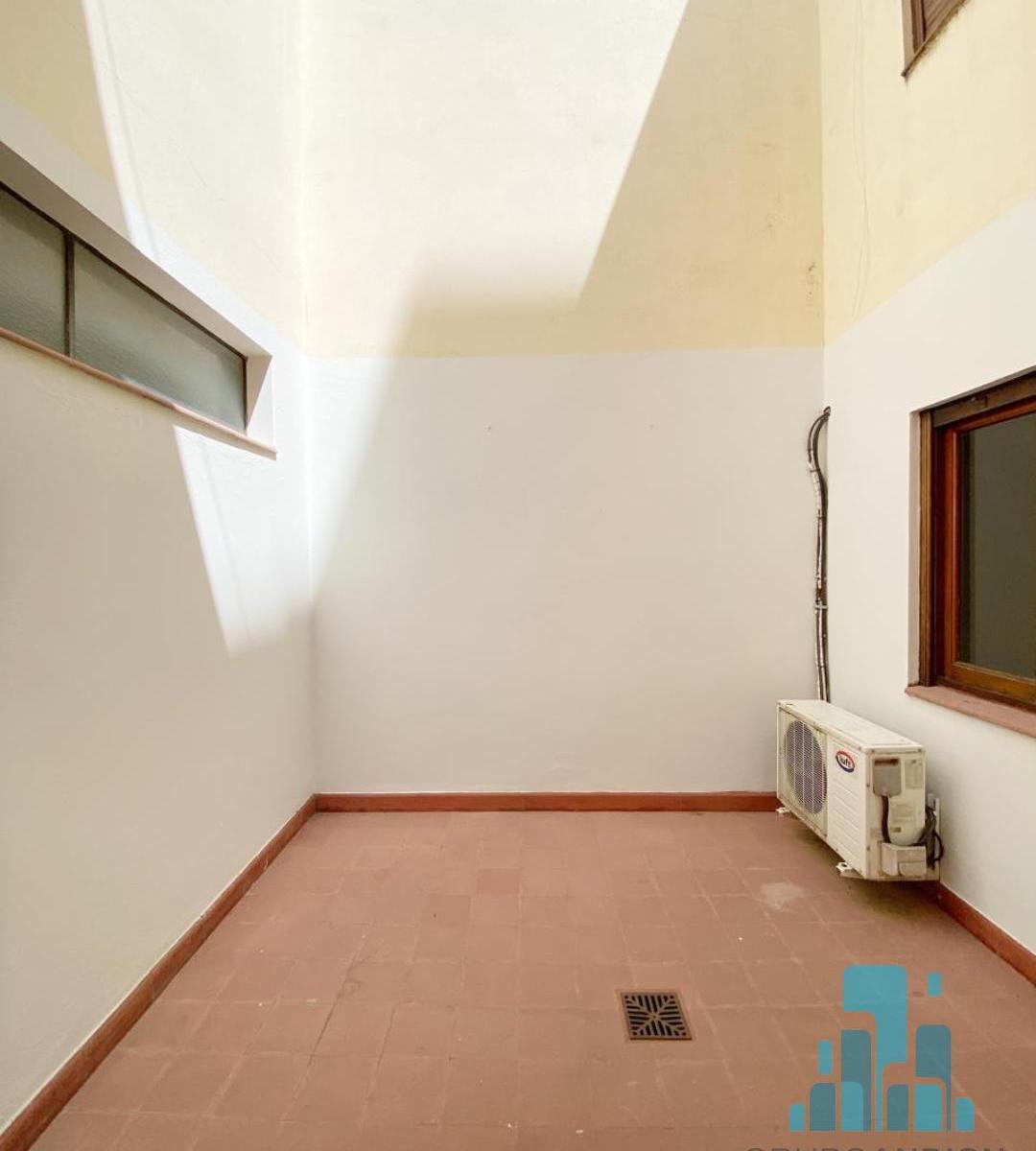 Cofico 3 Dorm. en Pb, Patio de Luz, Cochera 2