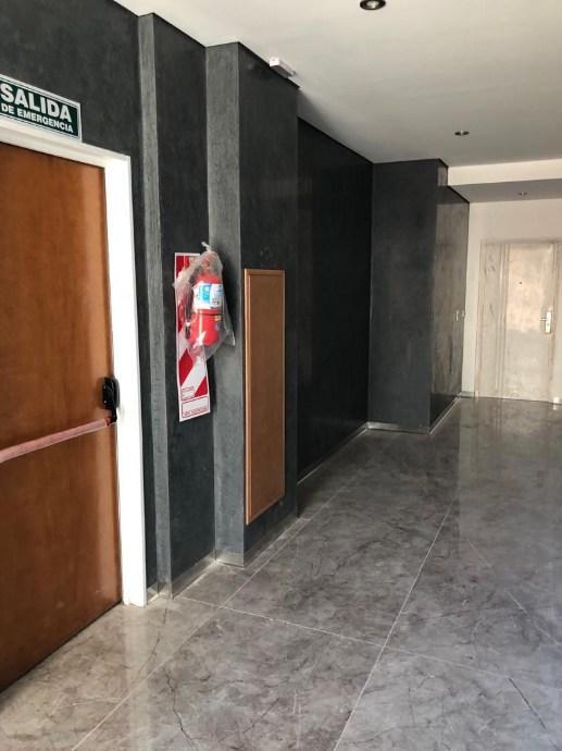 Departamento en Venta en Moreno Centro, con Detalles de Categoría 5