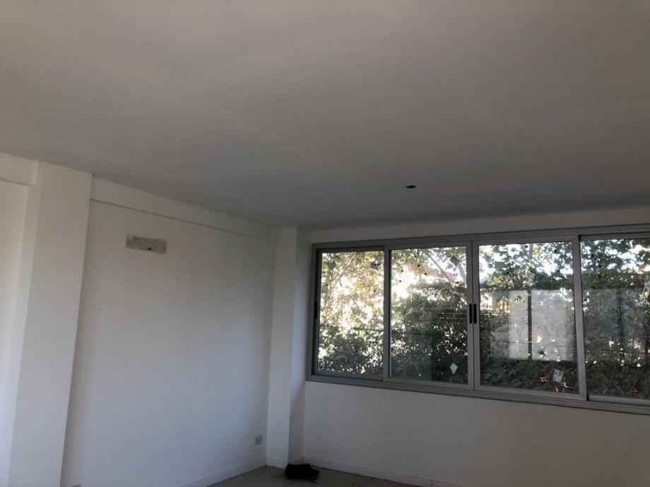 Departamento en Venta en Moreno Centro, con Detalles de Categoría 3