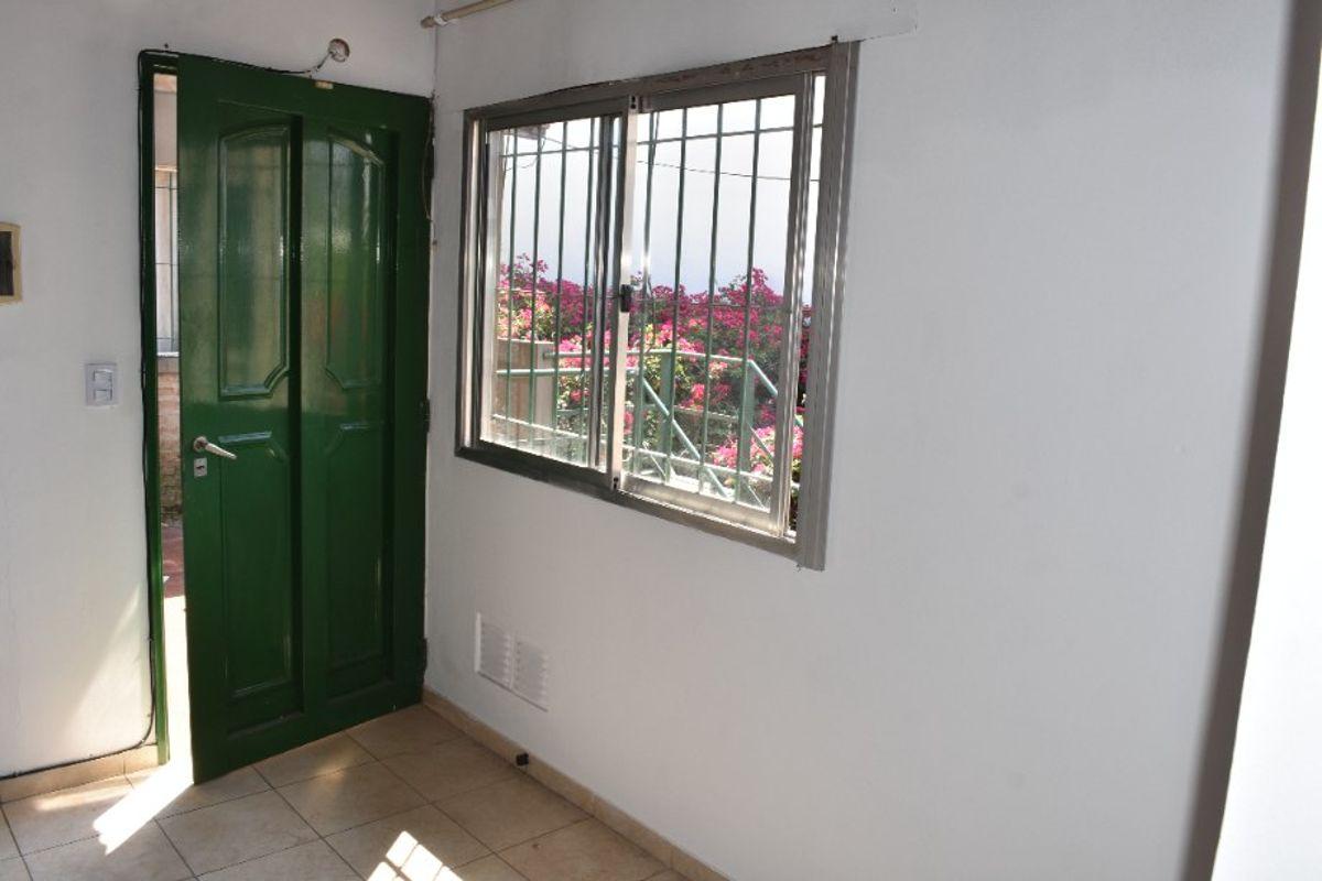 Foto de Departamento dos ambientes a dos cuadras de estación, imagen 5