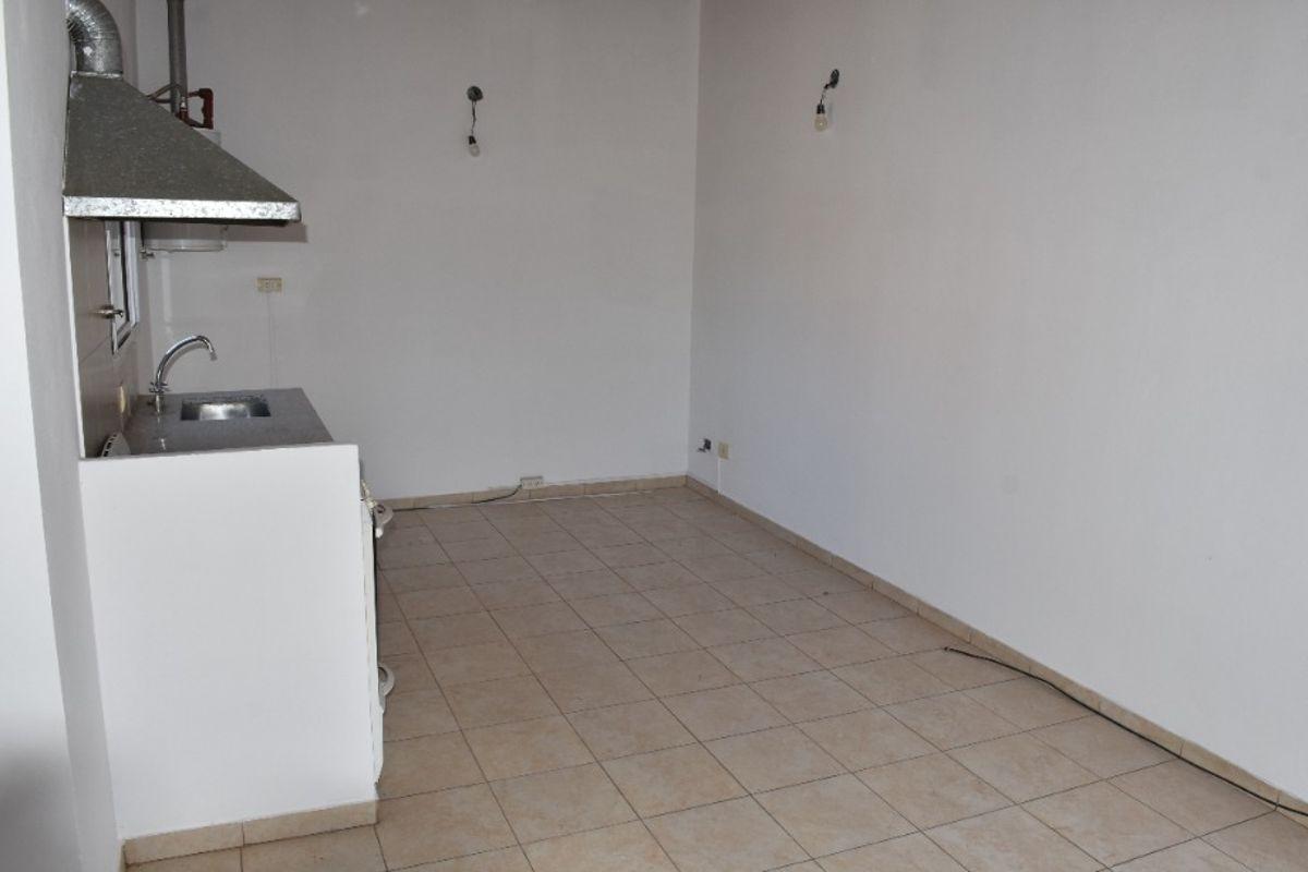Foto de Departamento dos ambientes a dos cuadras de estación, imagen 4