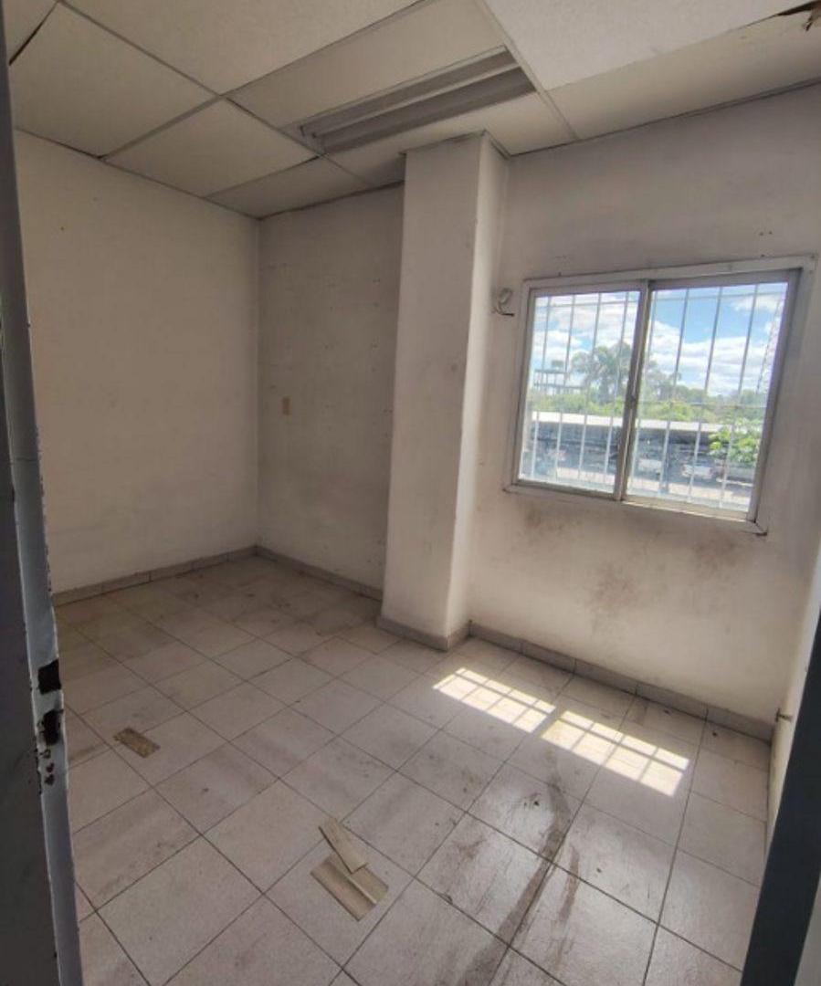 Foto de Edificio en dos planta con consultorios en Alquiler, imagen 2