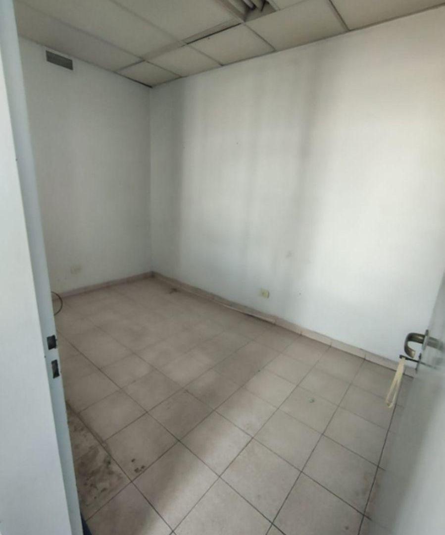 Foto de Edificio en dos planta con consultorios en Alquiler, imagen 5
