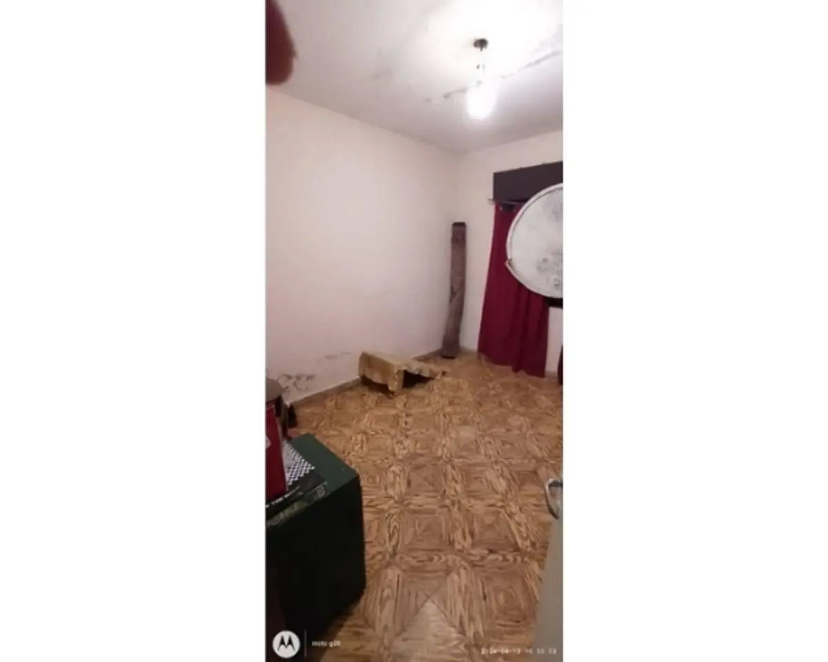 Casa en venta - Moreno 3