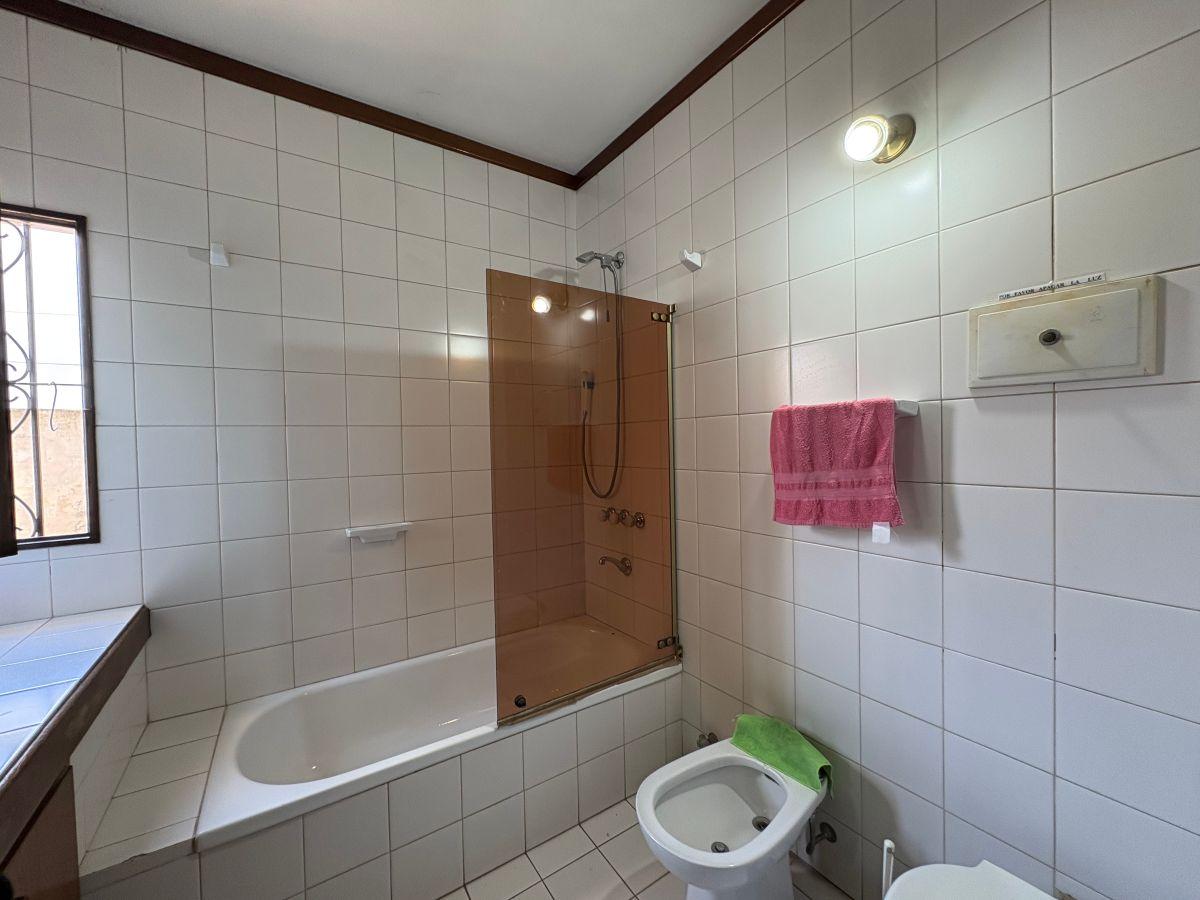 Foto de Casa de 489 m² con 4 dormitorios en venta en Altos de Moreno, imagen 3