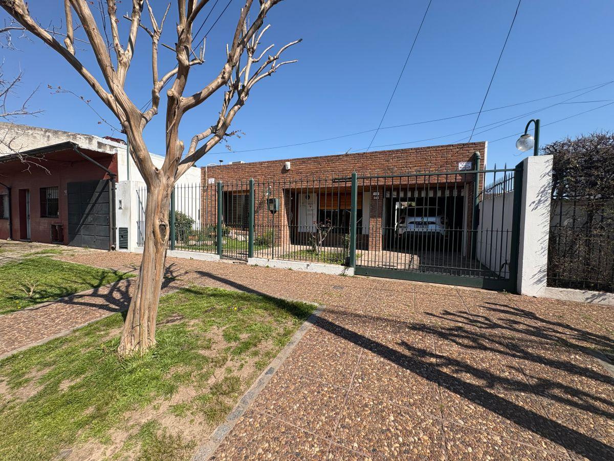 Foto de Casa de 489 m² con 4 dormitorios en venta en Altos de Moreno, imagen 1
