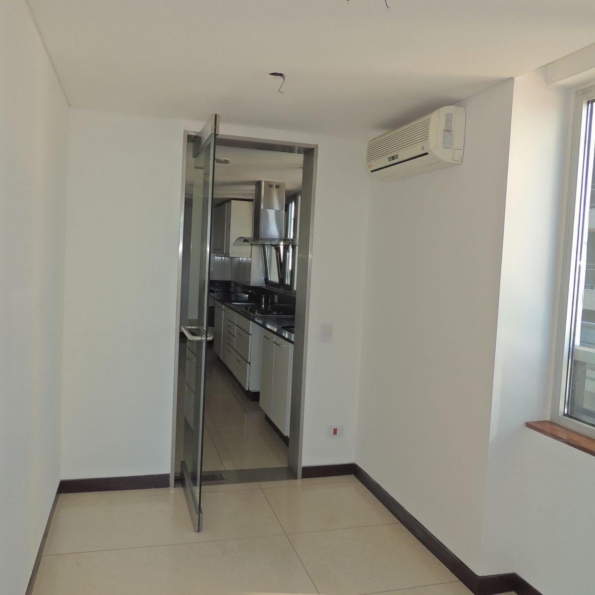 Departamento de 3 dormitorios en venta -Aqualina