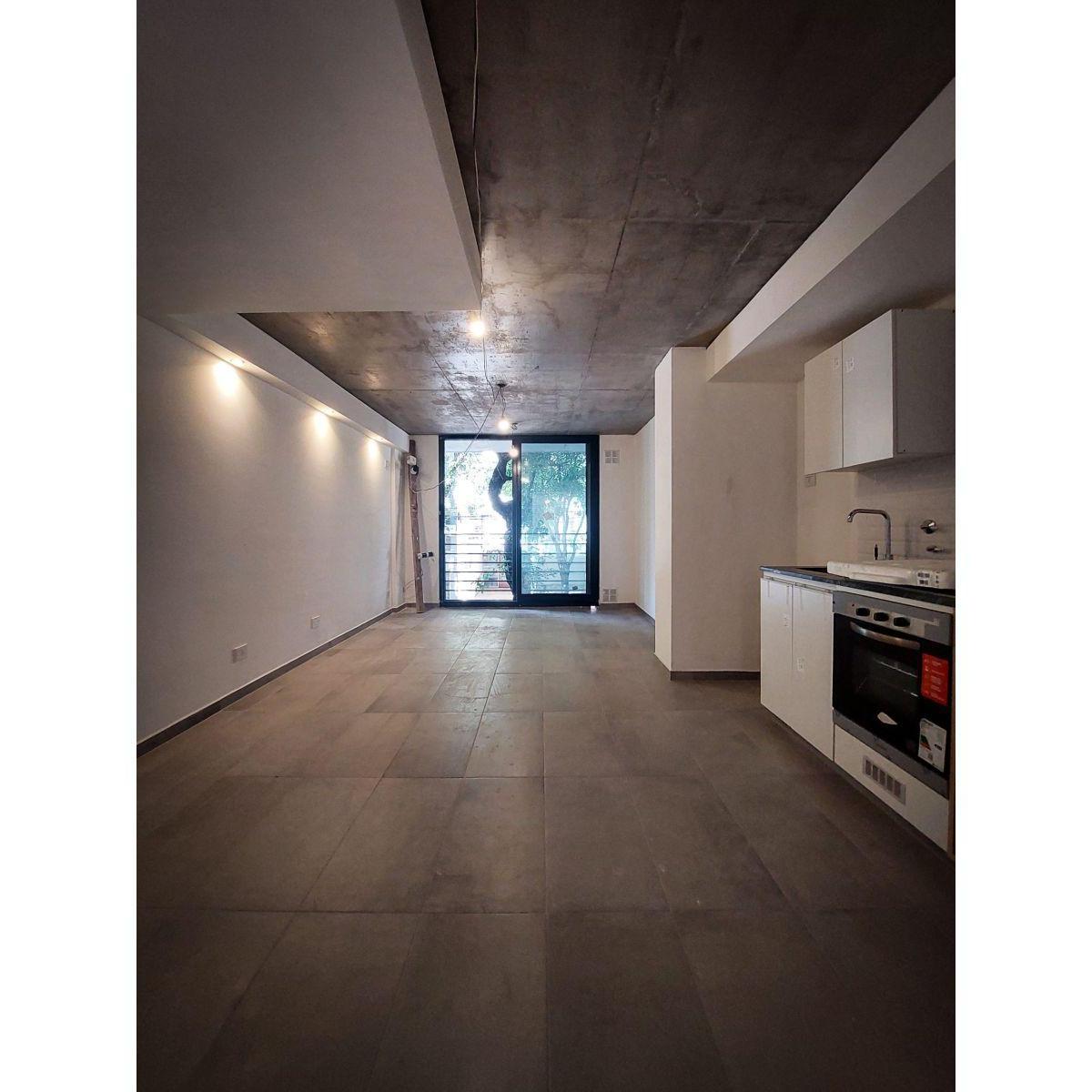Foto de Departamento 2 dormitorios c/ Patio exclusivo - Cochabamba 1256, imagen 2