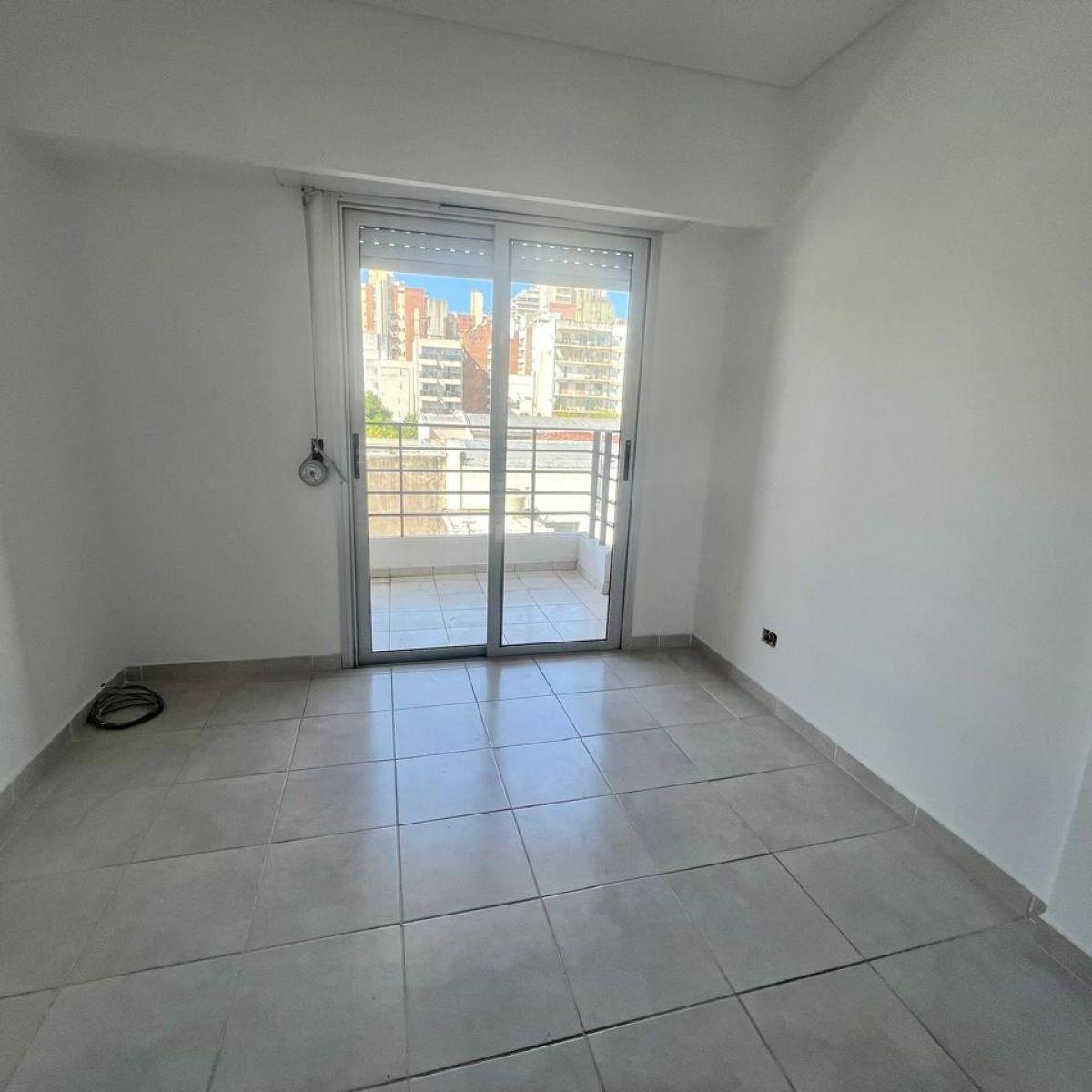Foto de Departamento de 1 dormitorio - 1 de Mayo 1169, imagen 3