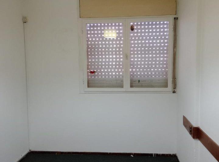 Departamento de 2 dormitorios - España 246 5