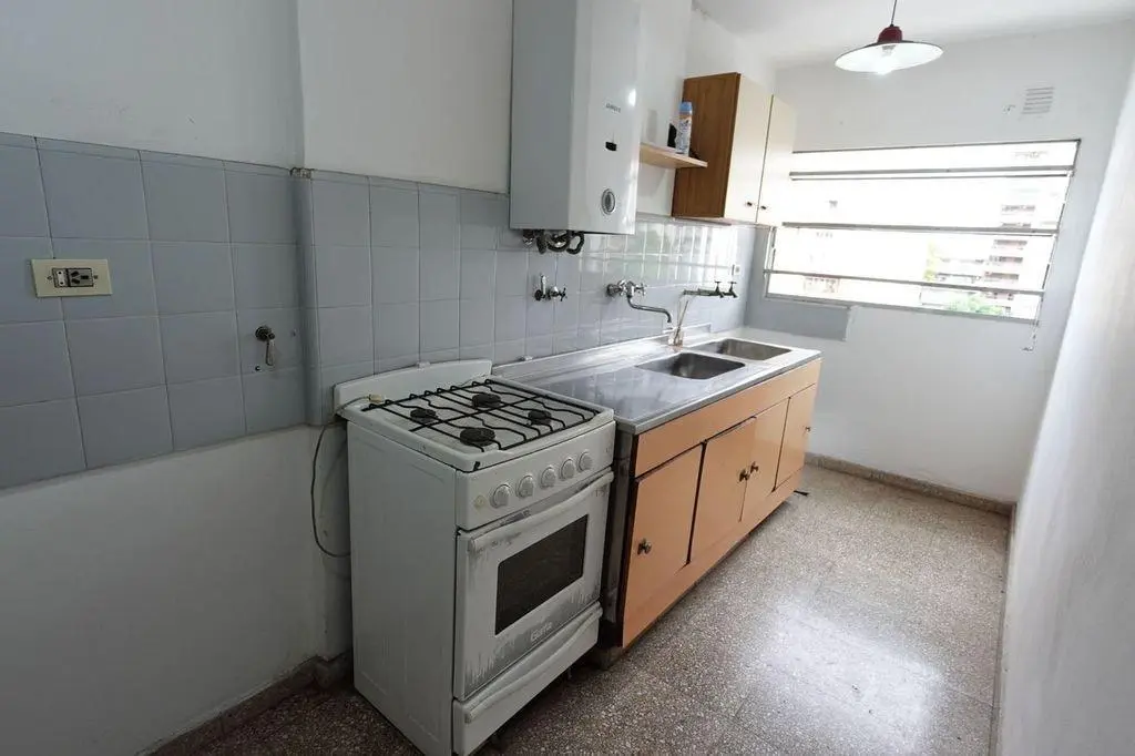Departamento de 1 dormitorio - Montevideo 677 2