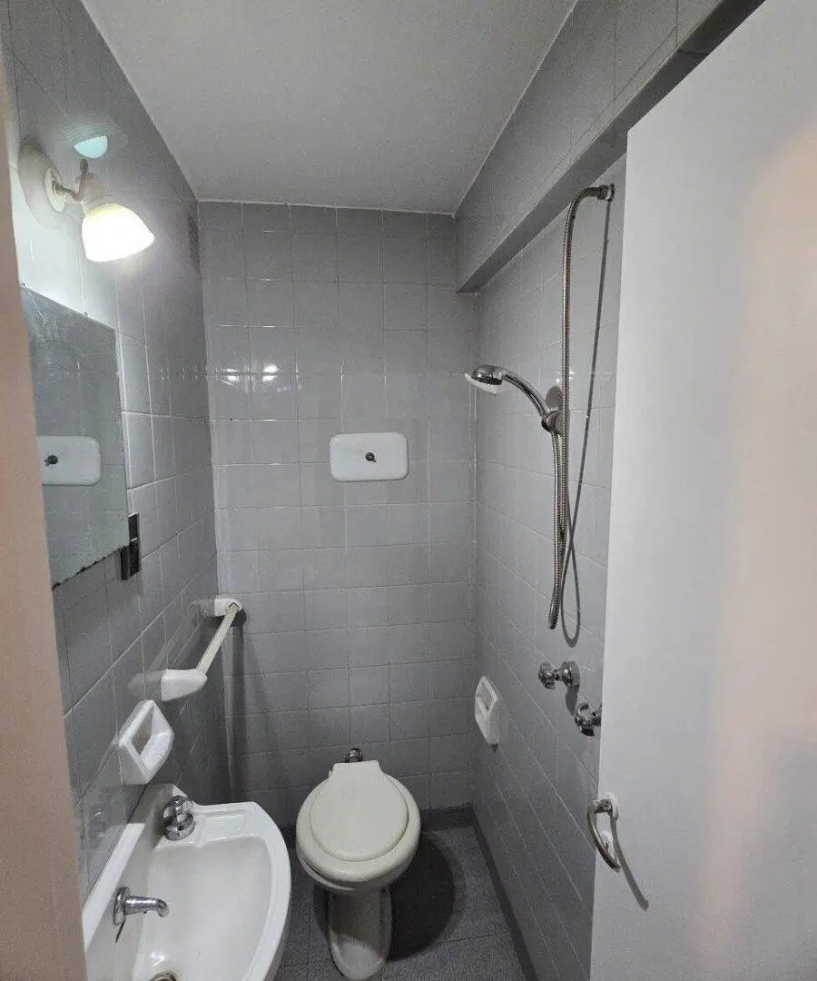 Departamento en alquiler de 2 dormitorios - España 1171 5