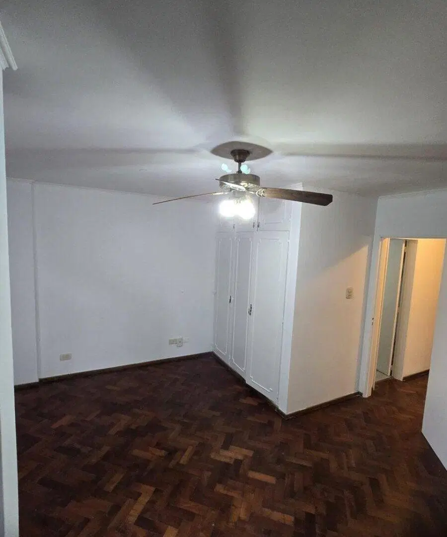Departamento en alquiler de 2 dormitorios - España 1171 4