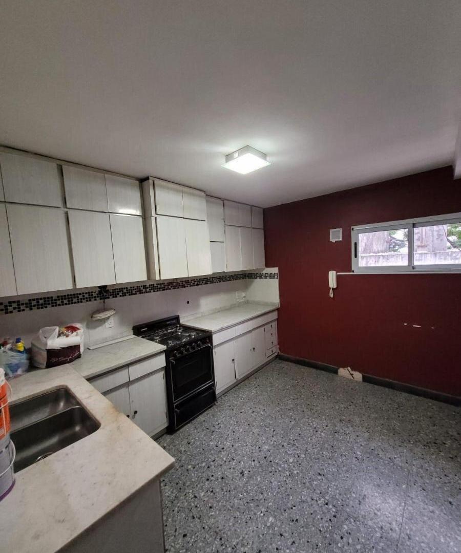 Foto de Casa en planta alta de 3 dormitorios - Pasco 1979, imagen 1