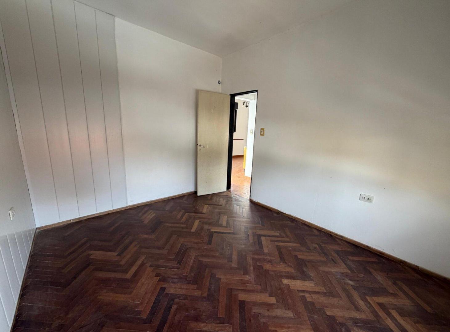 Foto de Casa en planta alta de 2 dormitorios - Pje. Maspoli 1269, imagen 3