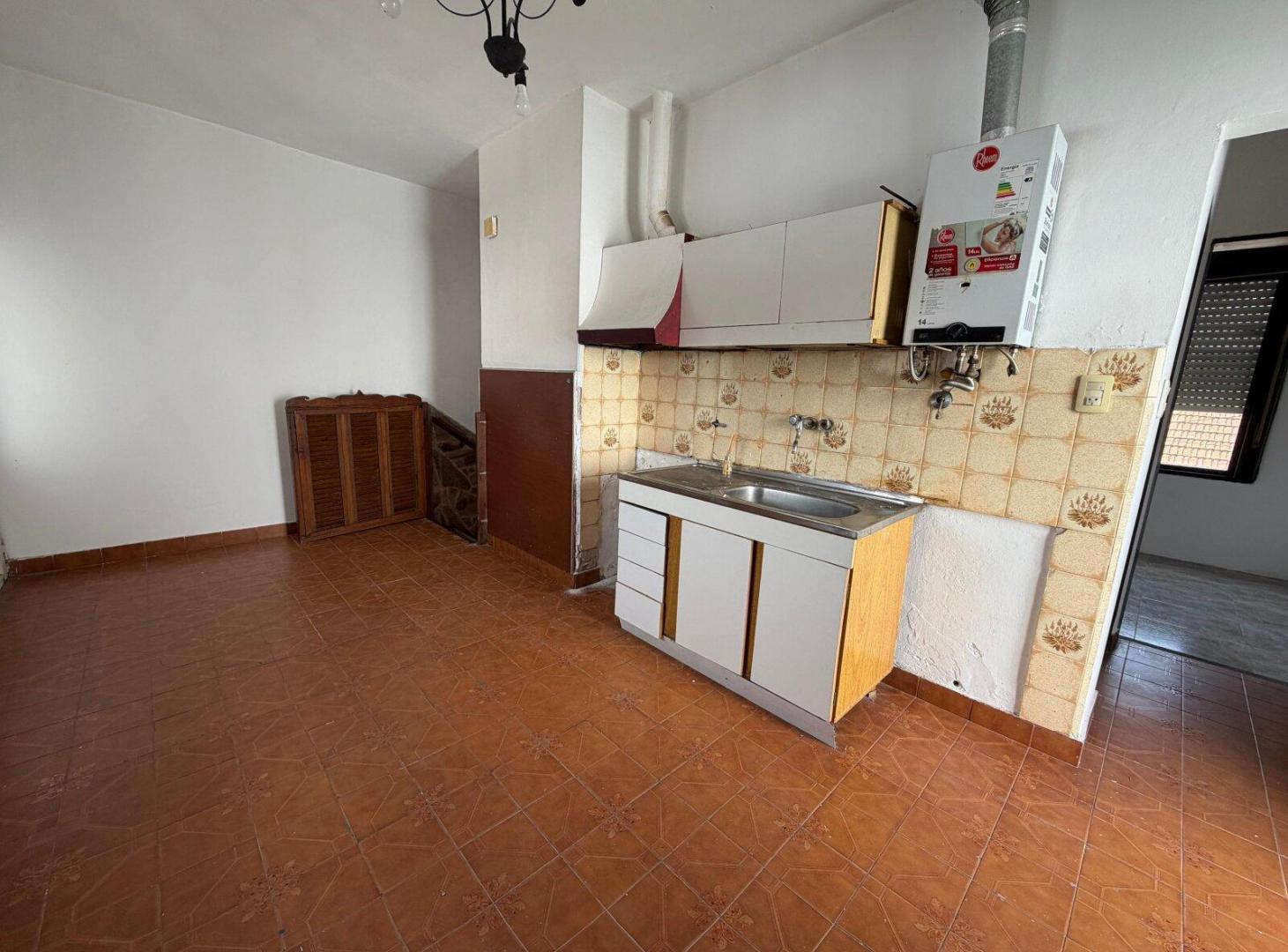Foto de Casa en planta alta de 2 dormitorios - Pje. Maspoli 1269, imagen 4