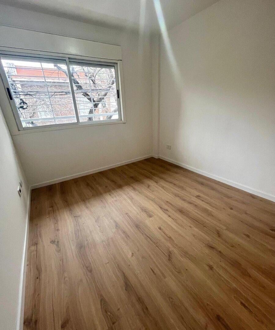 Foto de Departamento de 1 dormitorio - Santa Fe 2644, imagen 1