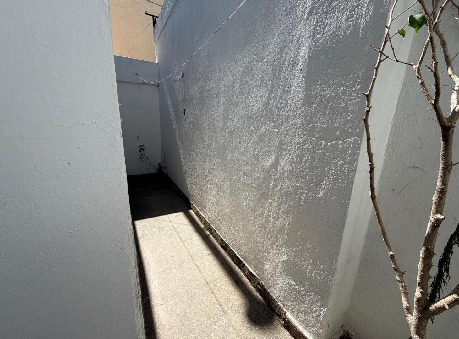 Foto de Casa en planta baja - Leguizamon 942 Bis, imagen 5