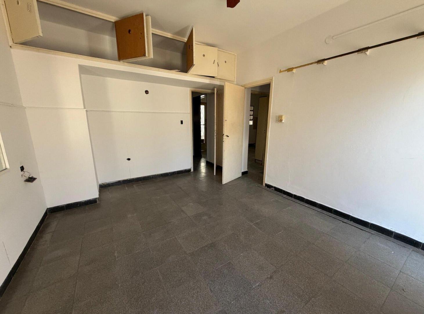 Foto de Casa en planta baja - Leguizamon 942 Bis, imagen 1