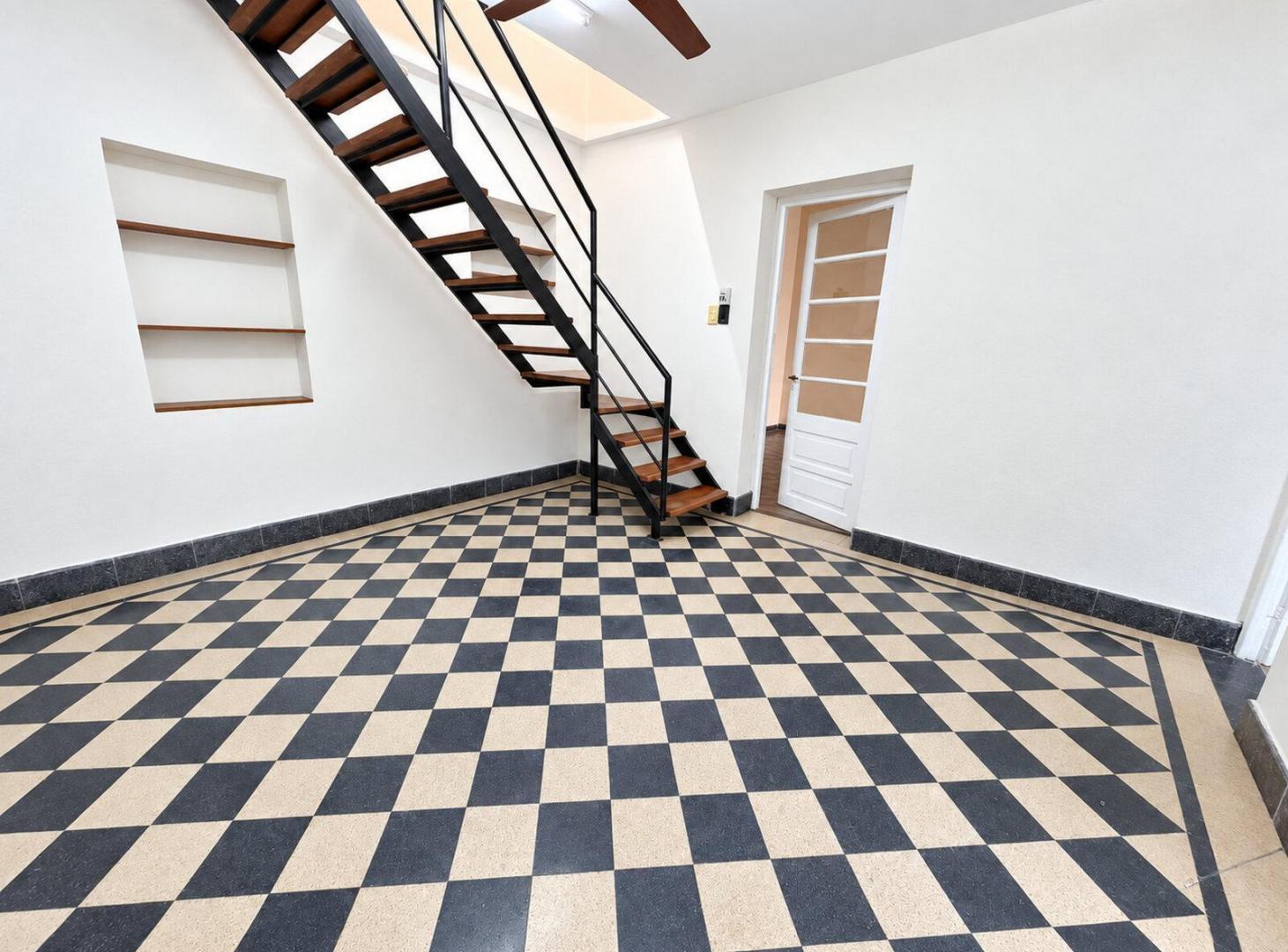 Foto de Casa de pasillo 4 dormitorios - Leguizamon 945 bis, imagen 5